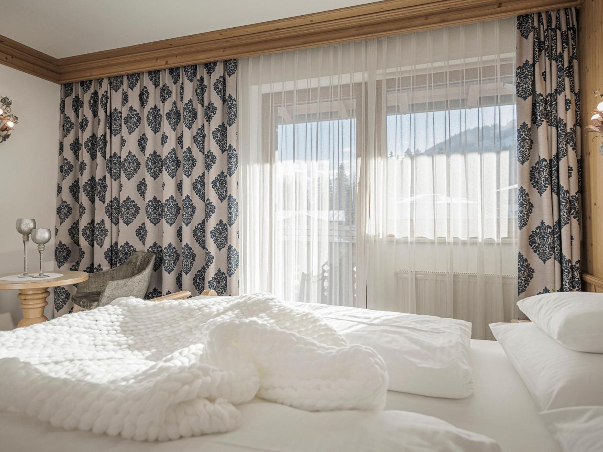 Platzlhof - Mein Hotel Im Zillertal リート・イム・ツィラータール エクステリア 写真